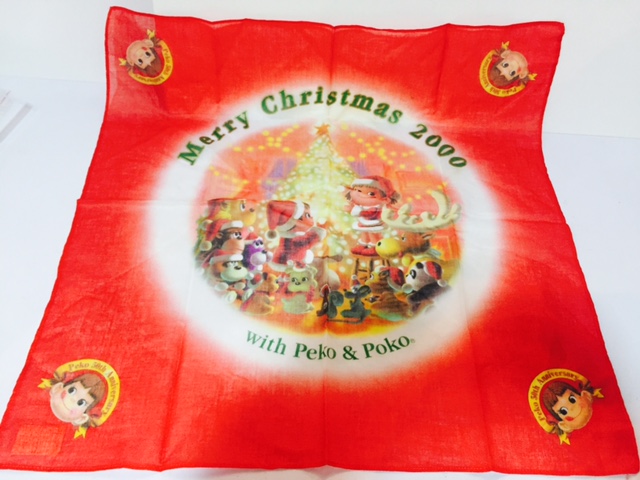 00 Peko Poko 印花大方巾-Christmas Red
