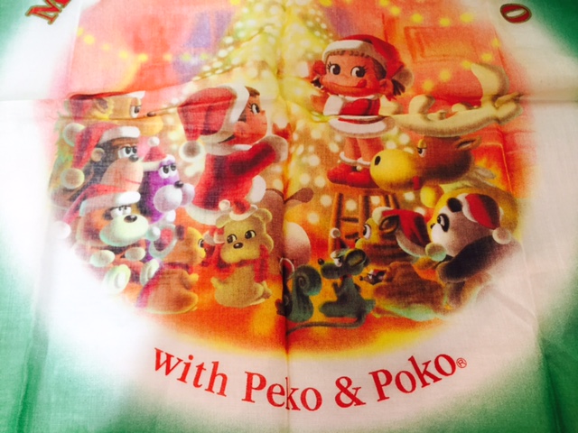 00 Peko Poko 印花大方巾-Christmas Green