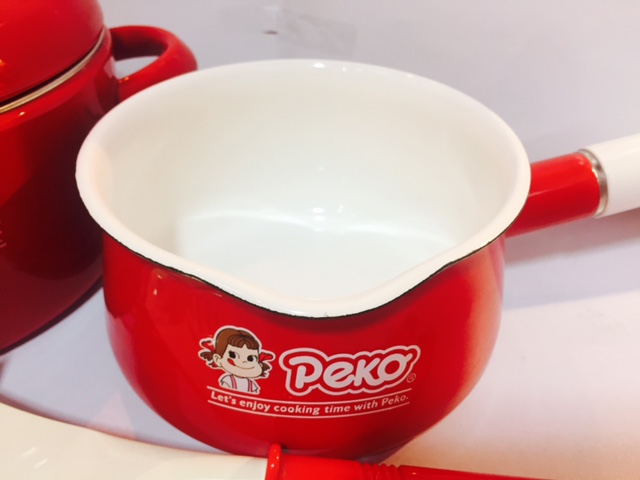 2000 Peko煮食餐具Set