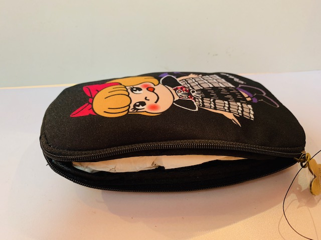 2018 Peko x Anna Sui 小包-黃色