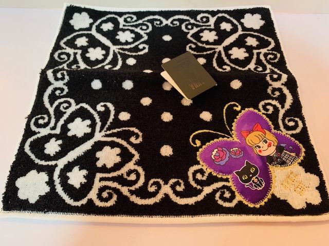 2018 Peko x Anna Sui 小巾-黑