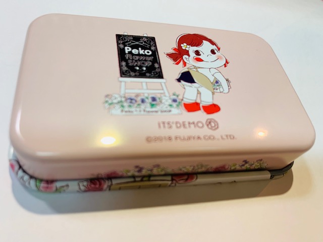 2018 Peko mini 滑動鐵盒