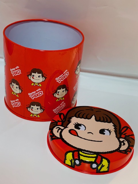 90's Peko 鐵缶-B