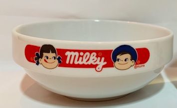 08 Peko Poko 碗-Milky