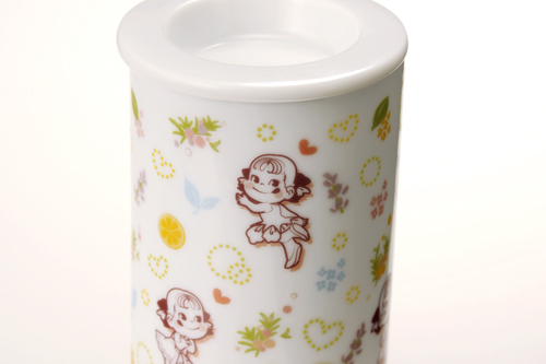 2012 Peko 陶器香薰瓶
