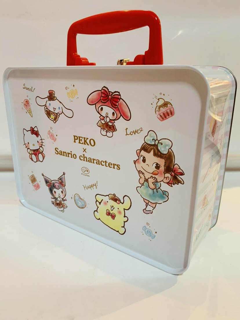 2019 Peko x Hello Kitty 鐵盒