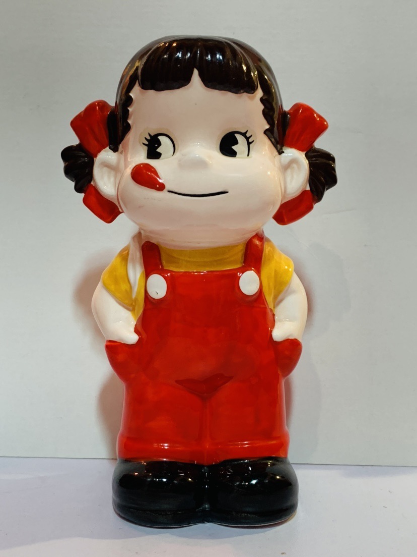 80's Peko 陶器人形貯金箱-吊帶服