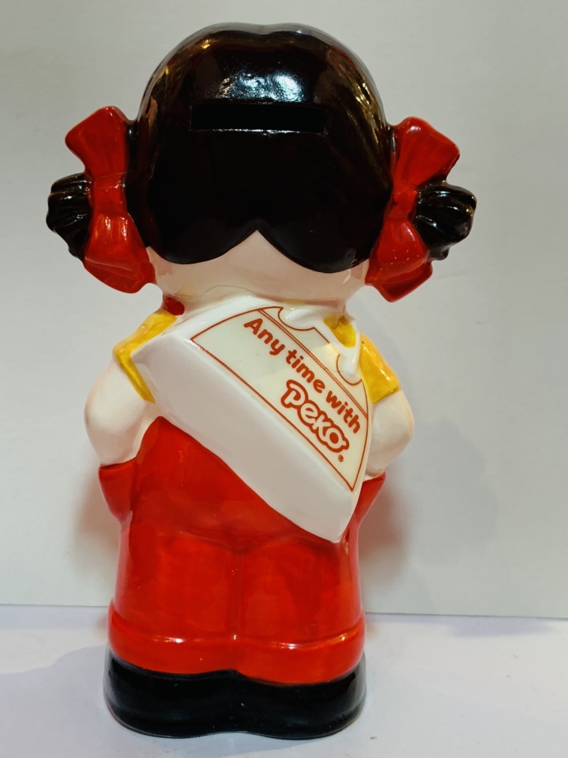 80's Peko 陶器人形貯金箱-吊帶服