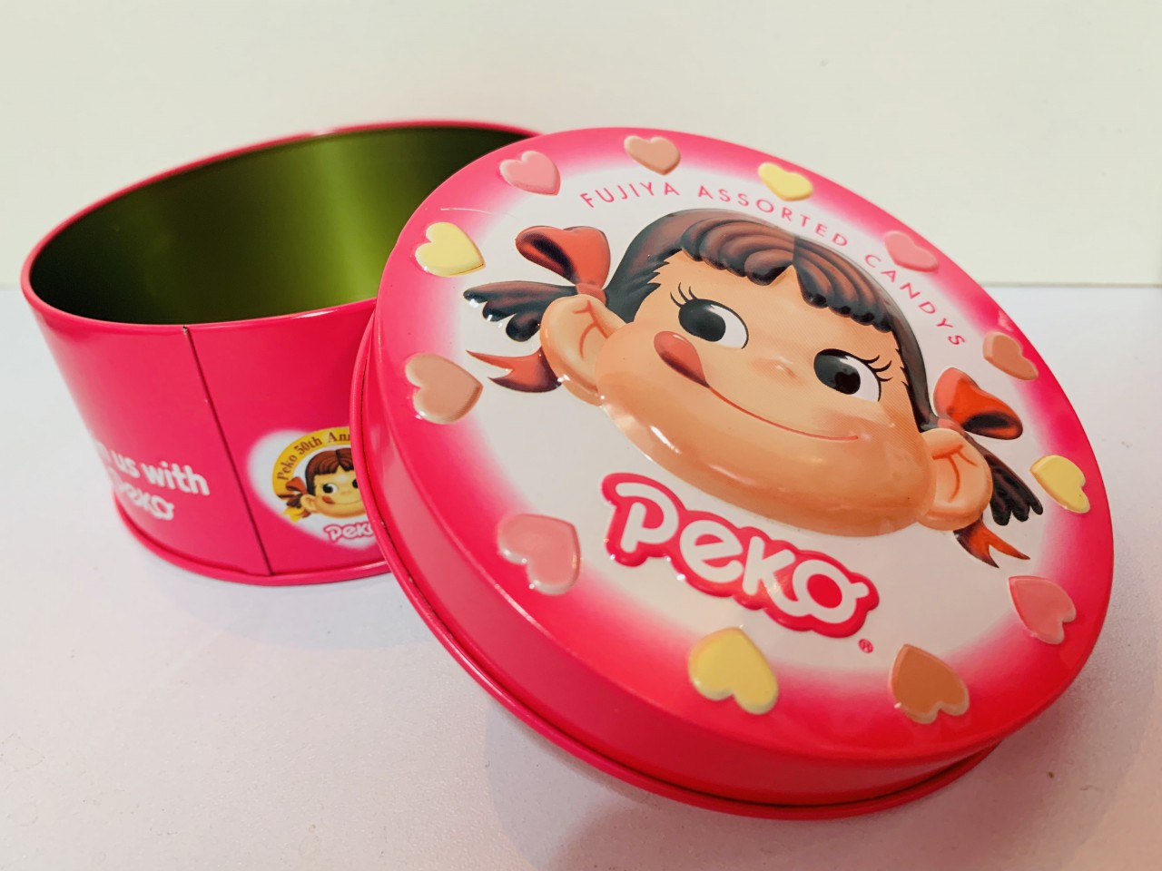00 Peko 糖果缶 (3D)