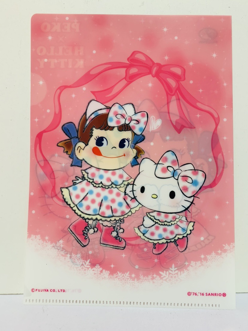 2016 Peko x Hello Kitty A5文件夾