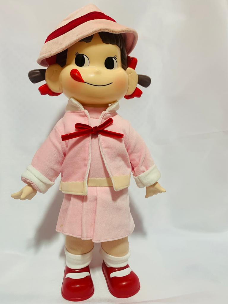 05 Modern Peko 人形
