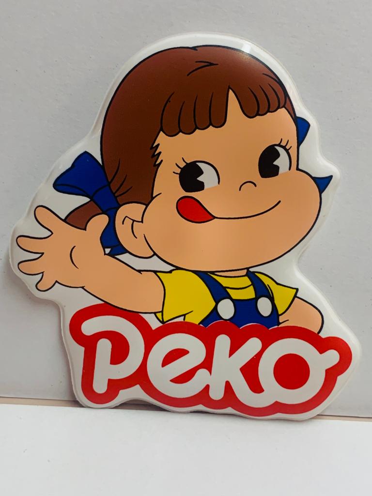 80's Peko 大扣章 (A)