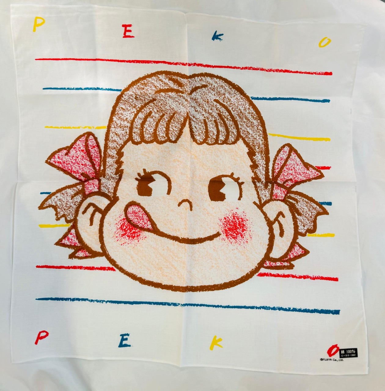 90's Peko 大方巾