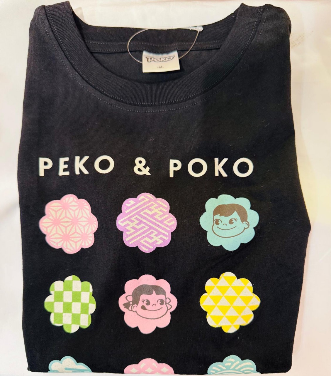...2026 Peko Tee (M size)