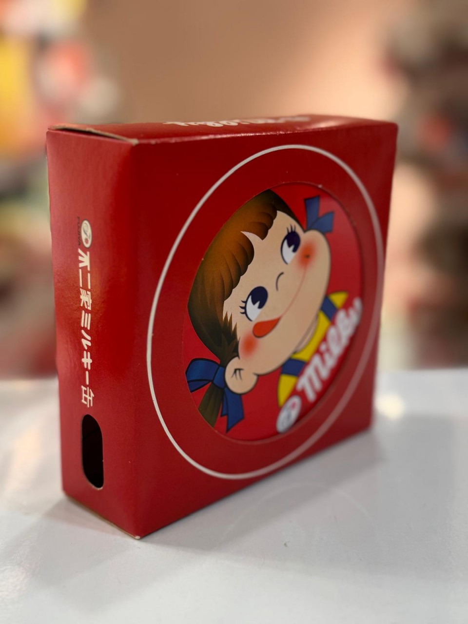 90's Peko 鐵盒(C)