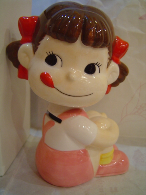 1999 peko 陶器貯金人形