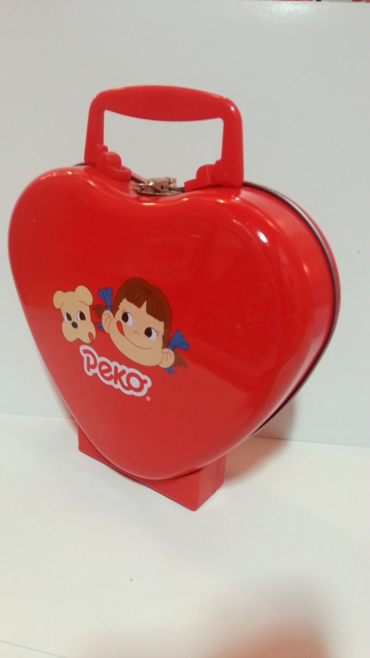 01 Peko 心型鐵缶