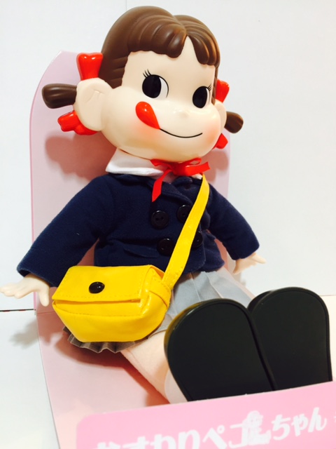 00 Sitting Peko-校服