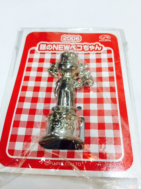 06 Peko人形擺設-銀