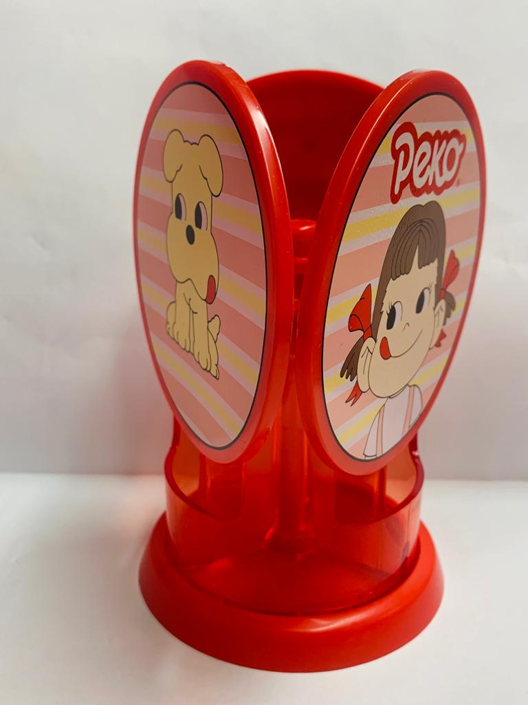 05 Peko 旋轉筆座