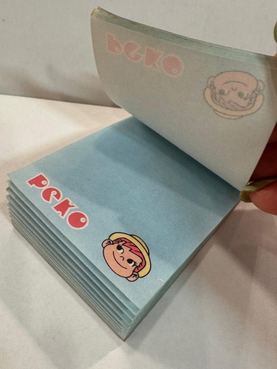 90's Peko memo pad