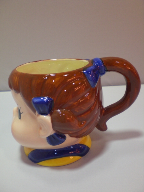 80's Peko 杯