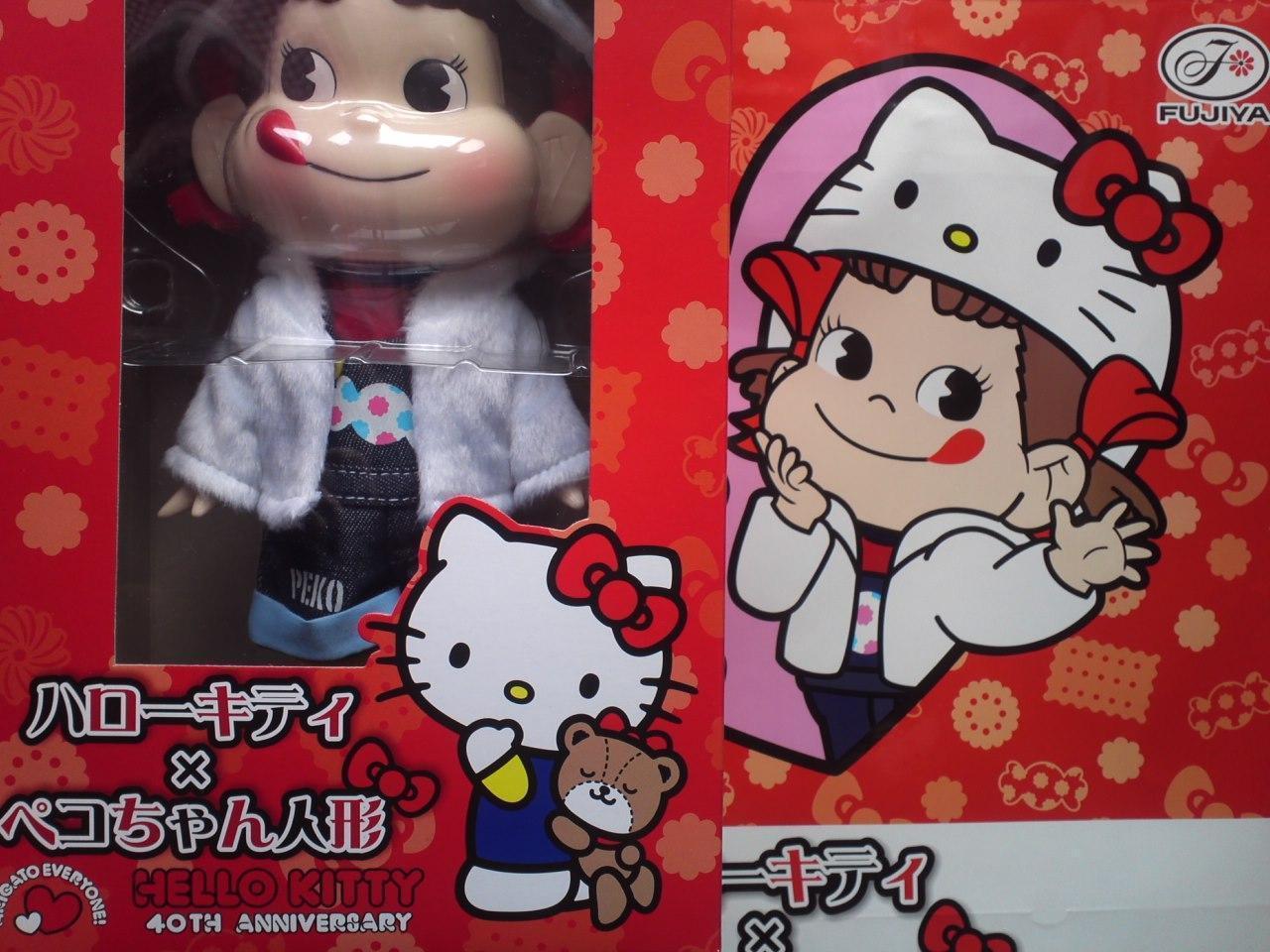 2014 Peko x Hello Kitty 人形連紙袋