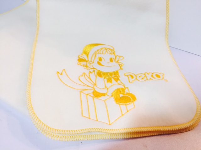 06 Peko 頸巾 / 圍巾