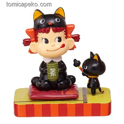 2010 Peko's Healing Item 陶器飾品-坐