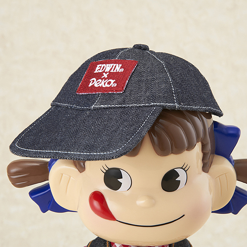 2012 Edwin Peko 人形
