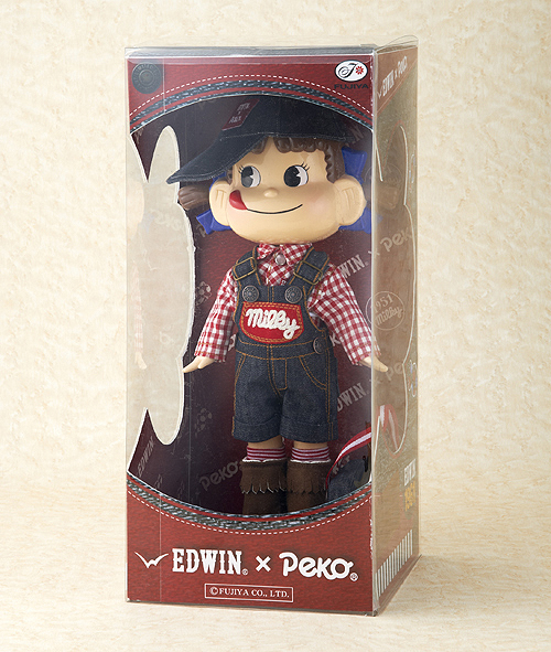 2012 Edwin Peko 人形