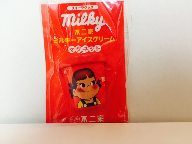 04 Peko 磁石貼-Milky
