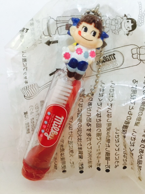 05 Peko mini 旅行牙刷