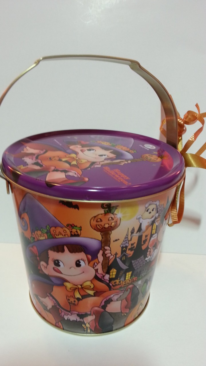 2012 Peko 萬聖節糖果鐵缶