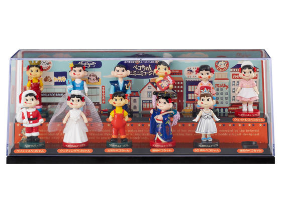 2010 mini mini Peko museum 收納箱(不包人形)