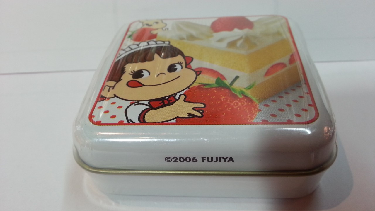06 Peko Mini Mini 缶-草莓